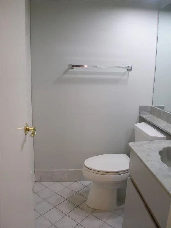 Photo of 2280 Columbia