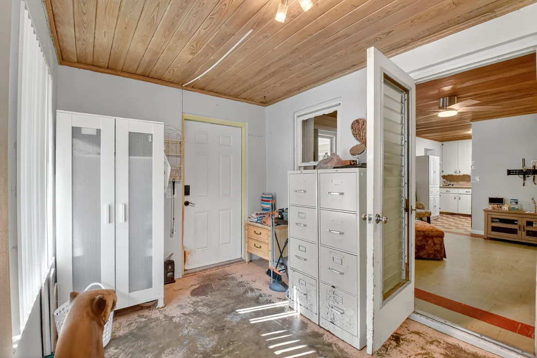 Photo of 3582 Davis Road