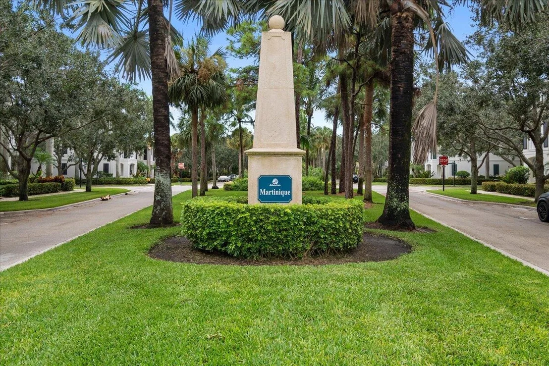 Photo of 1728 W Community Drive