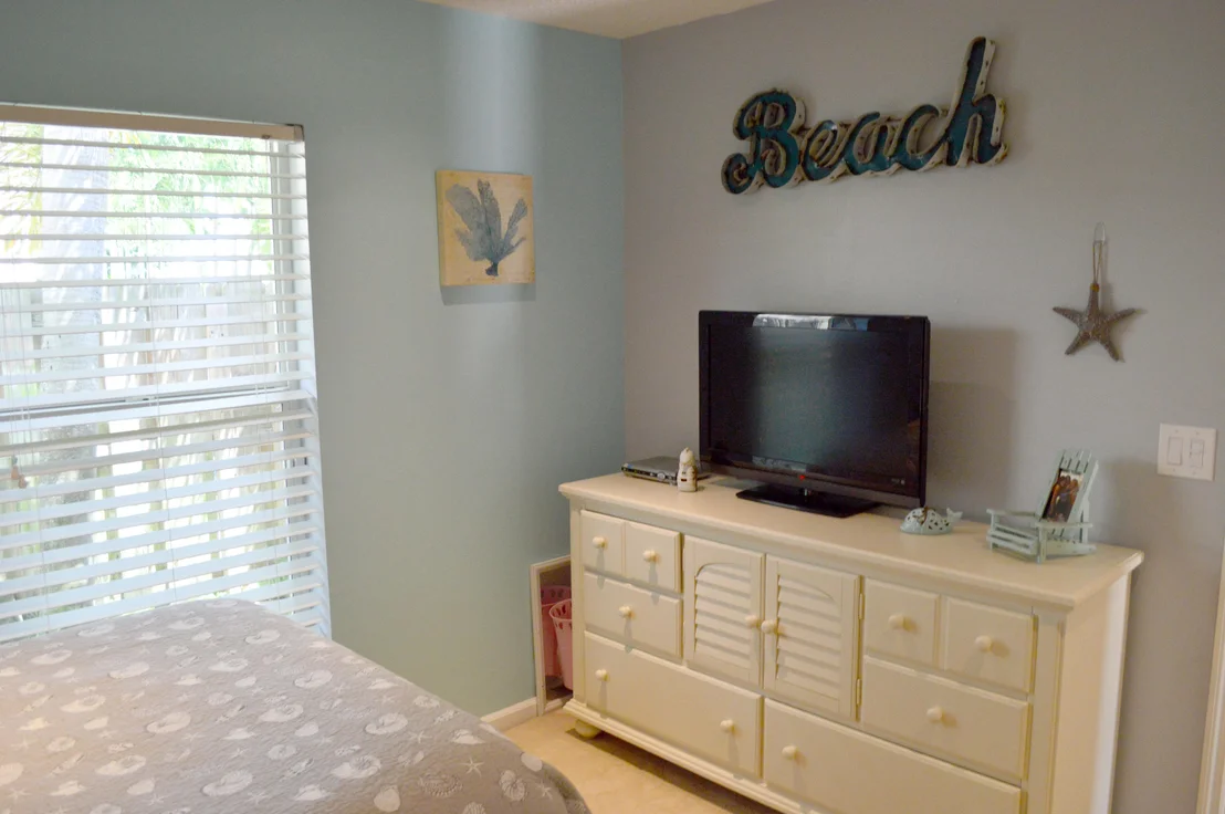 Photo of 6416 Revelle Circle S