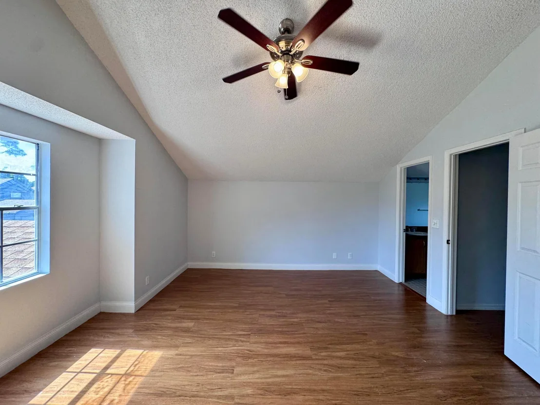 Photo of 5889 Snowdrop Way