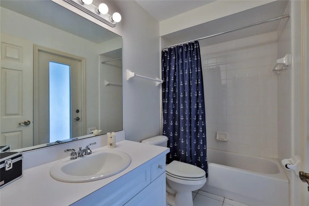 Photo of 238 Adelaide Street