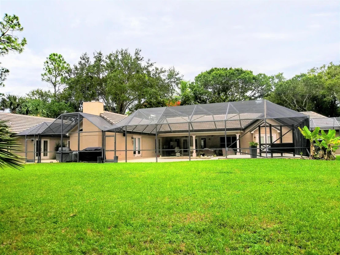 Photo of 13825 Greentree Trail