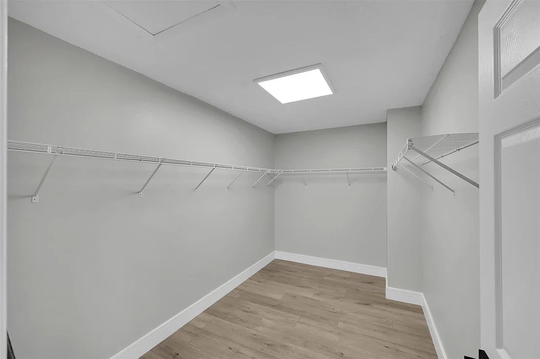 Photo of 6195 Winding Brooke Way
