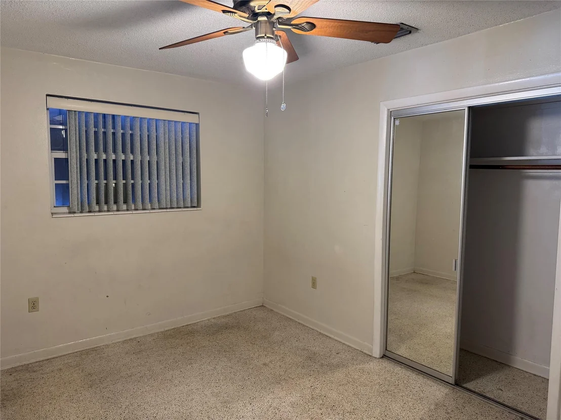 Photo of 1221 North Drive