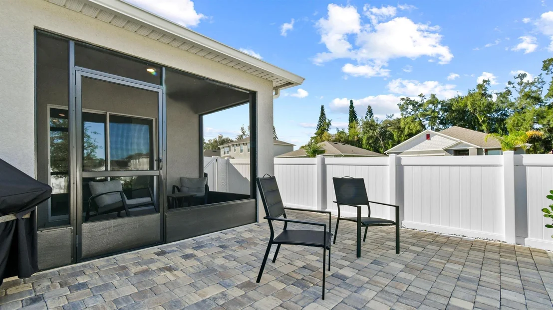 Photo of 1402 Winter Gray Circle
