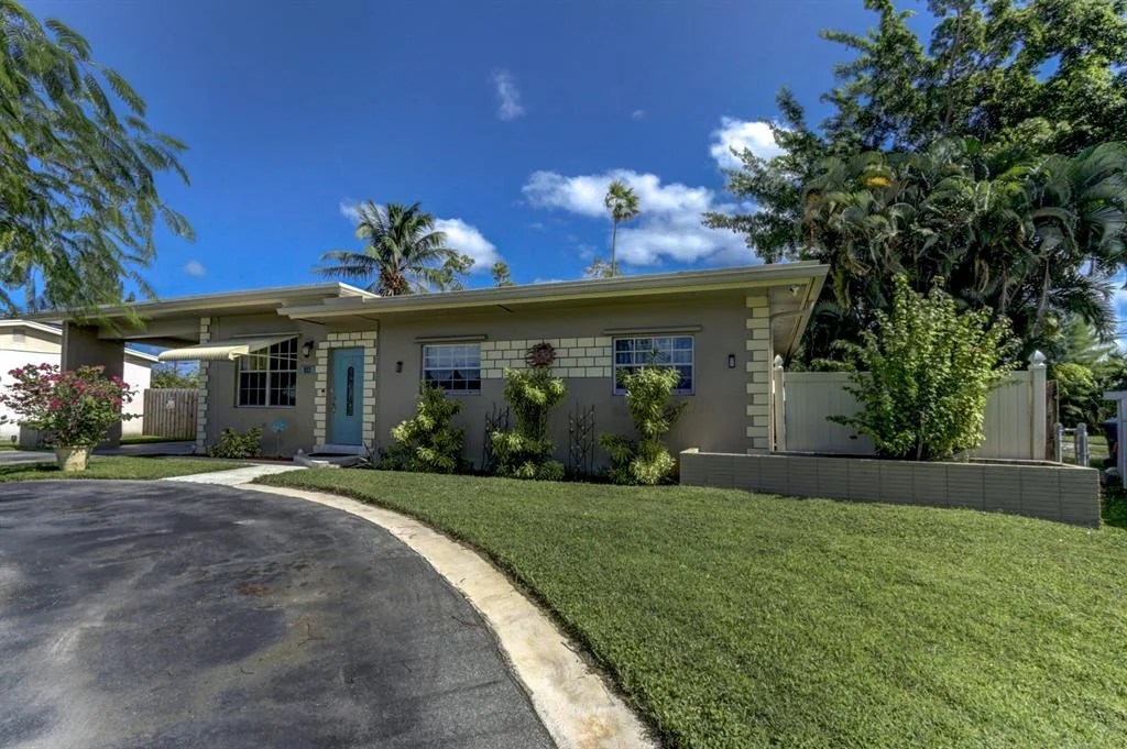 Photo of 822 Burch Drive