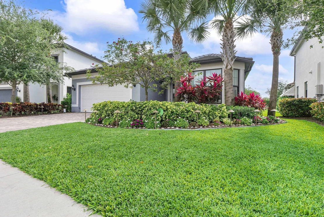 Photo of 4640 E Pinehurst Trl Trail E