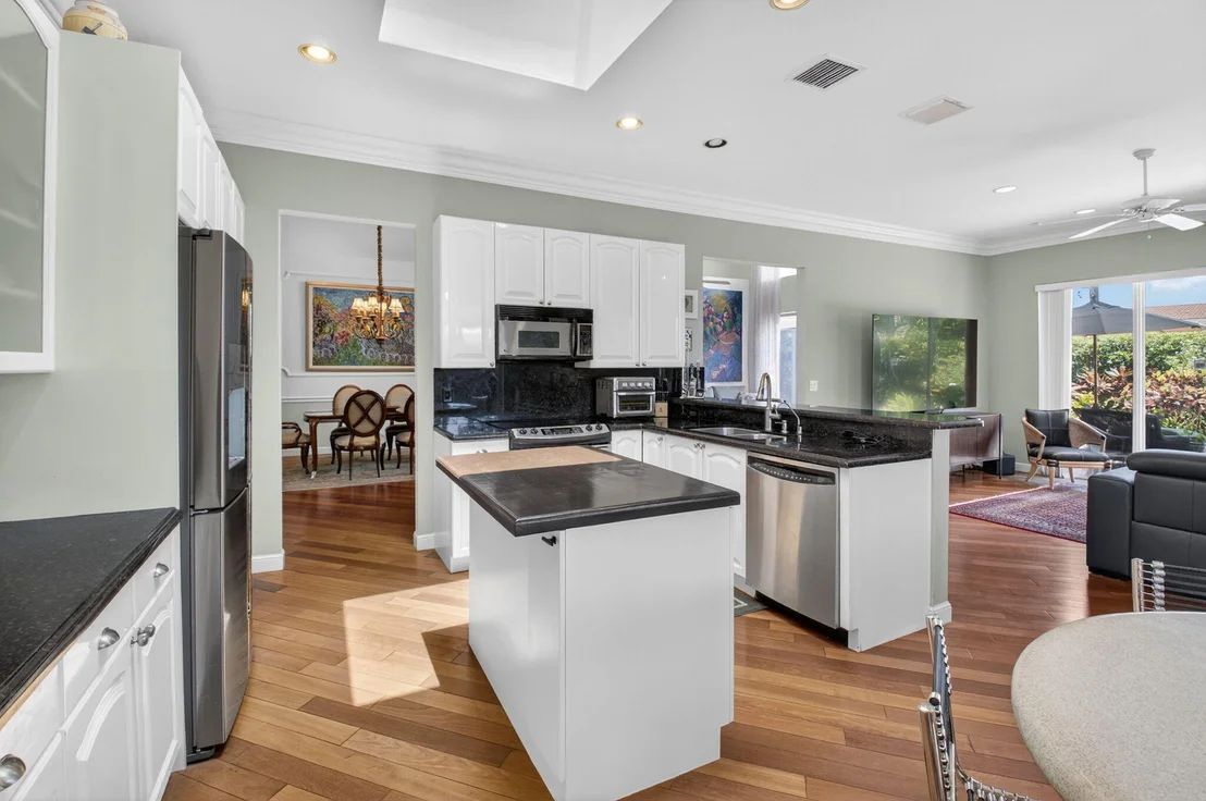 Photo of 2374 NW 23rd Road