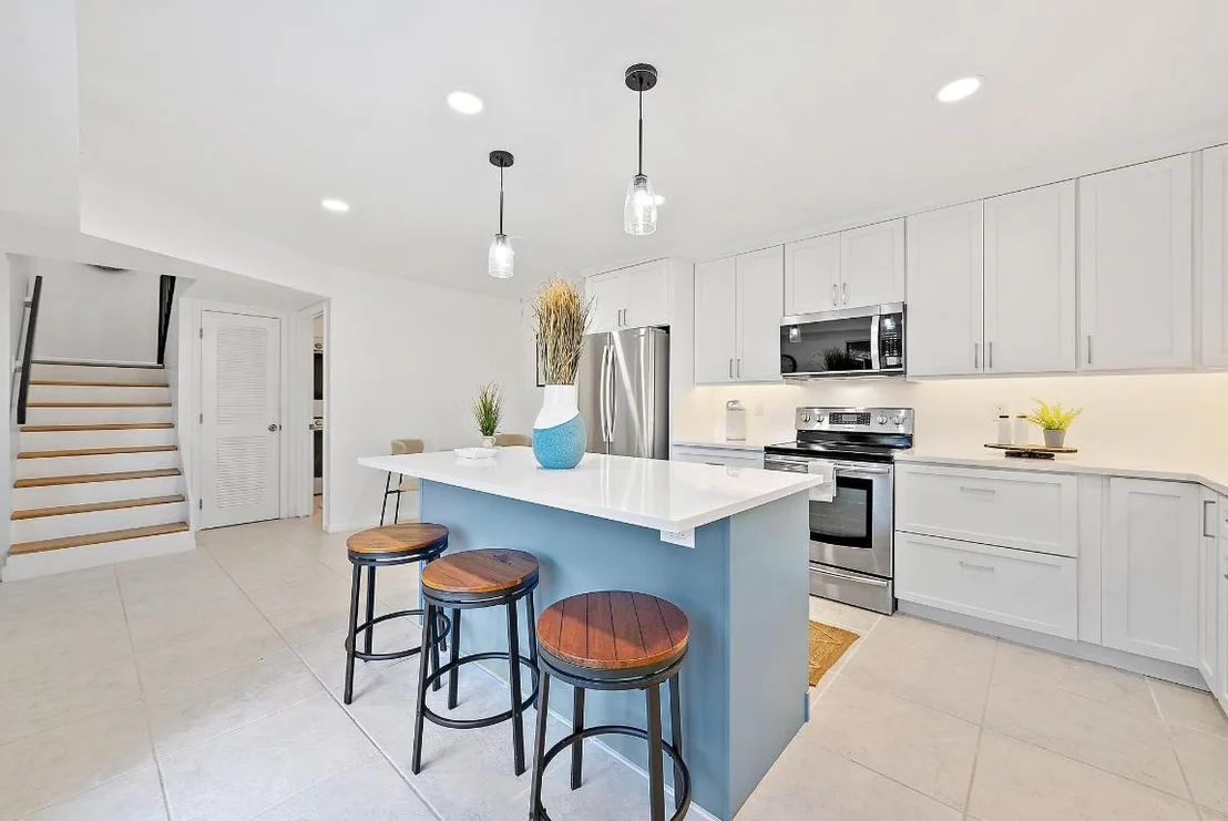 Photo of Unit 30C at 1420 Ocean Way