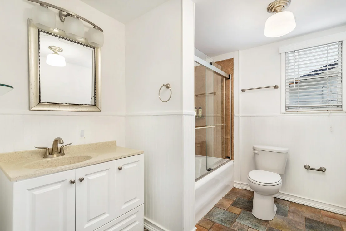 Photo of 3901 Washington Road