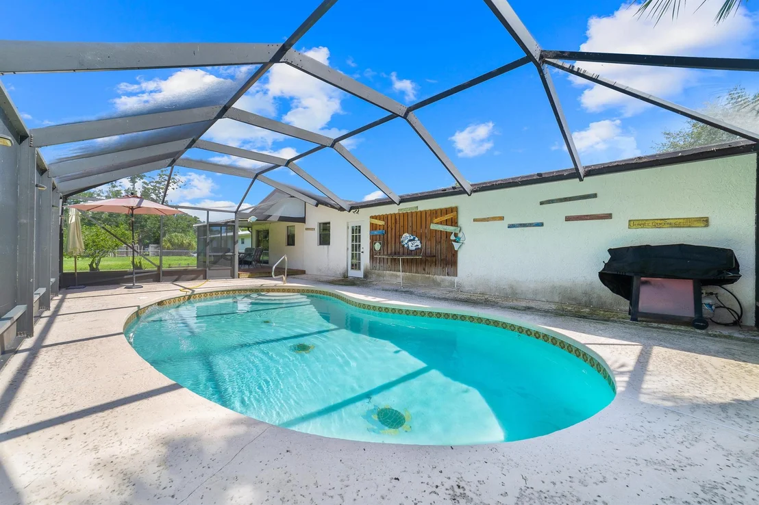 Photo of 3007 Summit Street