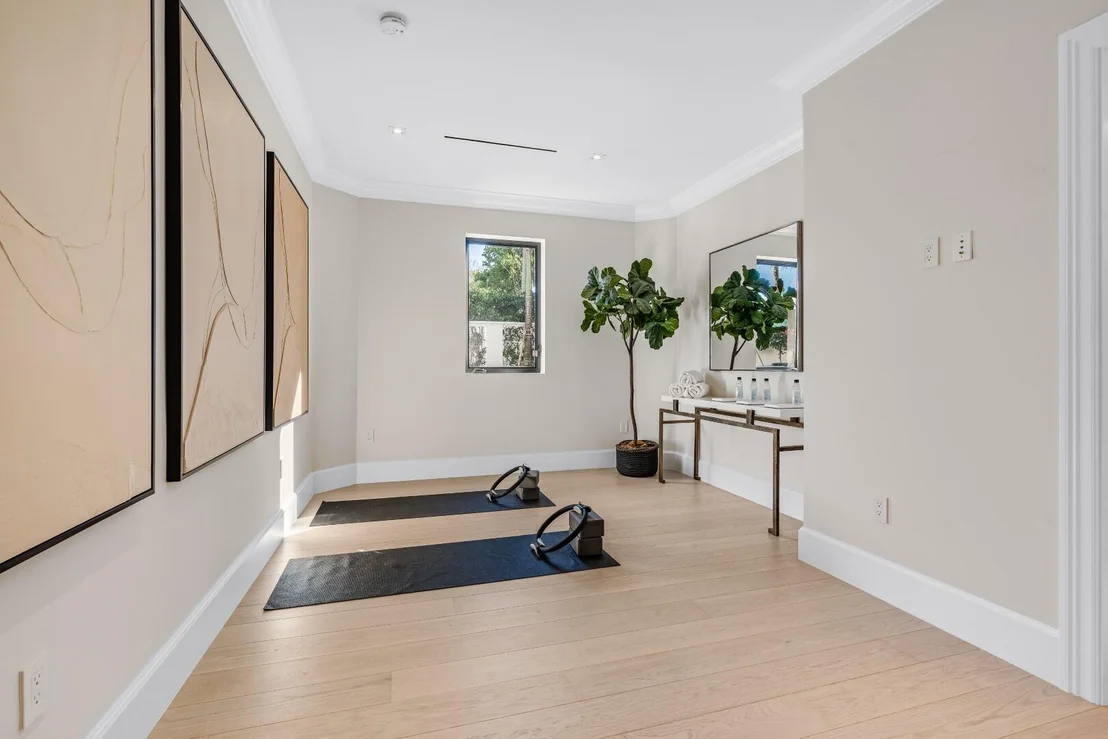 Photo of 150 El Vedado Road