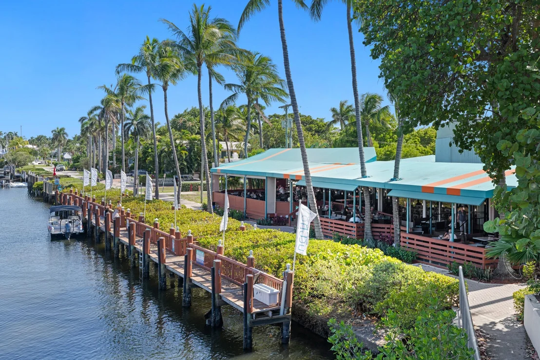 Photo of 5285 Sunrise Boulevard