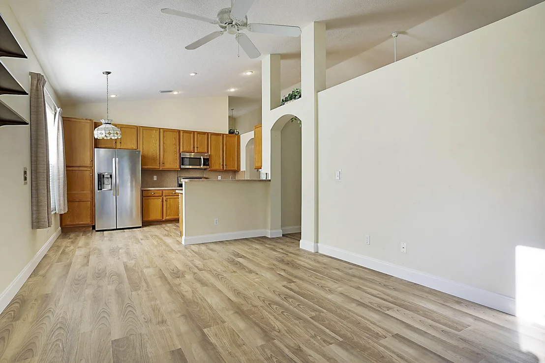 Photo of 7019 SE Twin Oaks Circle SE