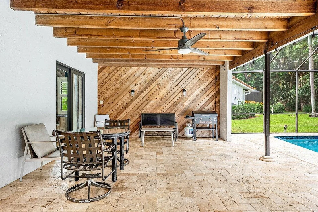 Photo of 2425 NW 36th Street