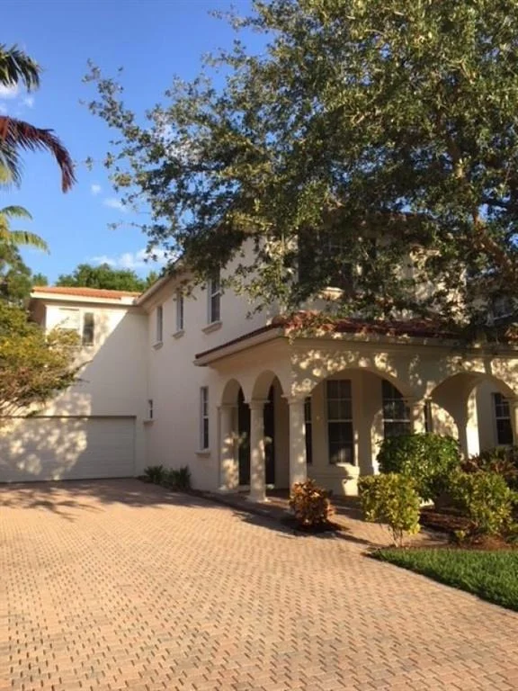 Photo of 439 Pumpkin Drive