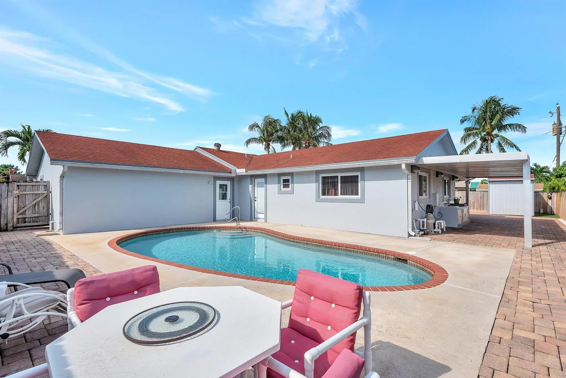 Photo of 3059 Emerald Lane