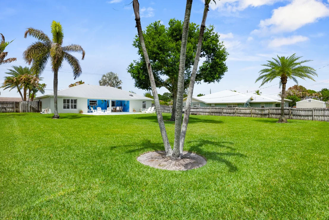 Photo of 5064 SE Horseshoe Point Road
