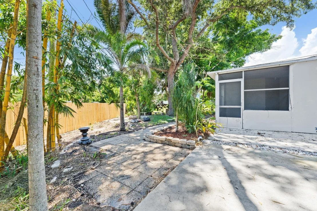Photo of 4800 MYRTLE Drive