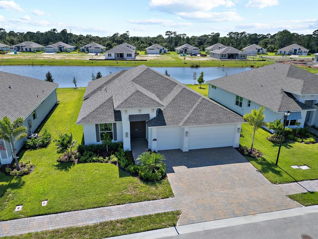 Photo of 6426 High Pointe Circle