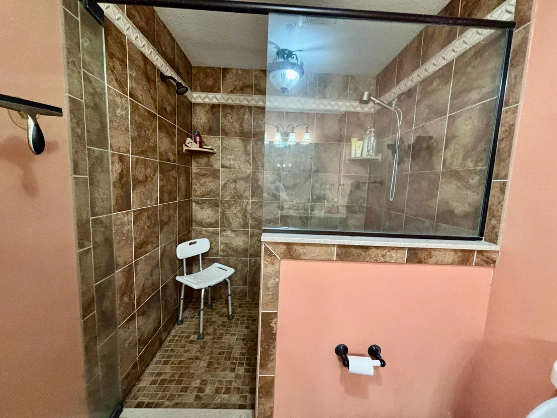 Photo of 4003 SE 26th Street