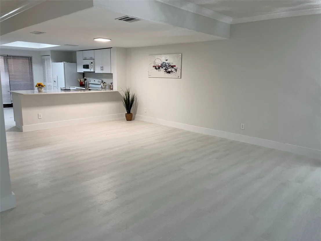 Photo of Unit 4754 at 4754 NW 89th Avenue
