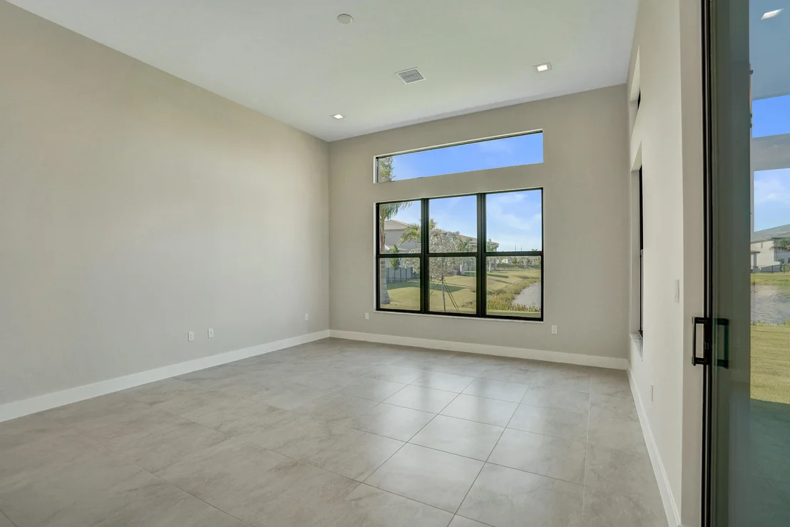 Photo of 9547 Riverside Park Drive