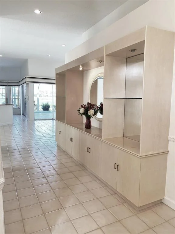 Photo of 325 Eagleton Golf Drive
