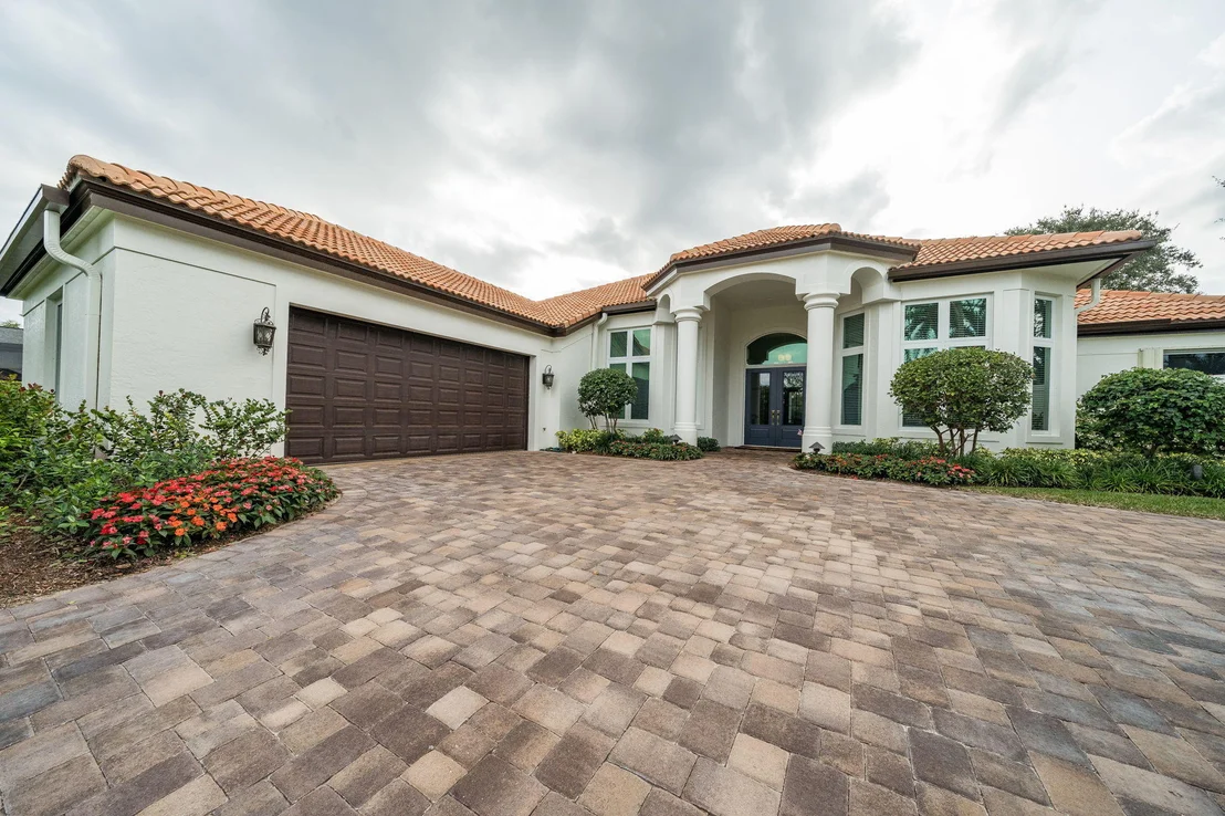 Photo of 1 SE Loggerhead Lane