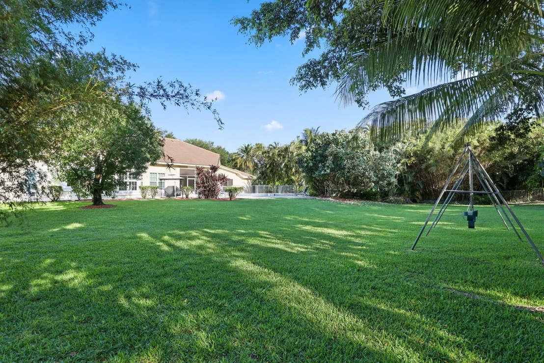 Photo of 10801 Indian Trail