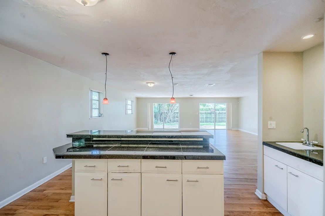 Photo of 11660 Canal Drive