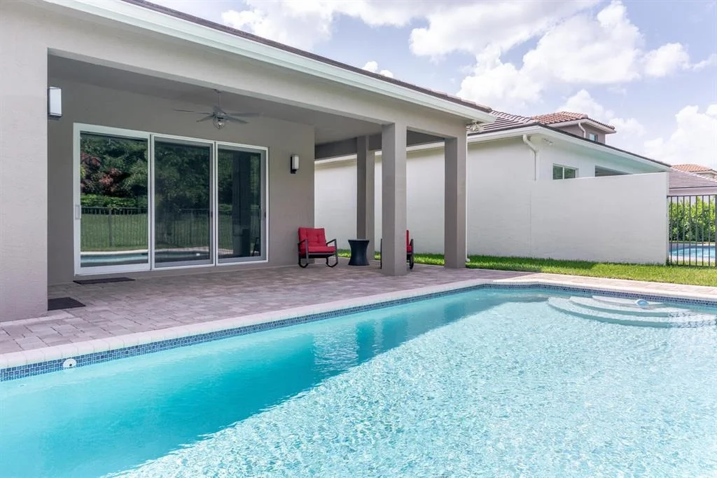 Photo of 9615 Eagle River Road