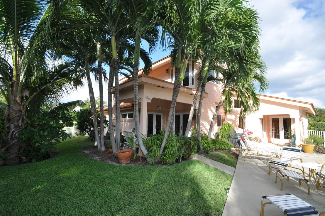 Photo of 8 Midlane Road