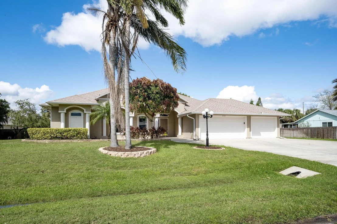 Photo of 655 Capon Terrace