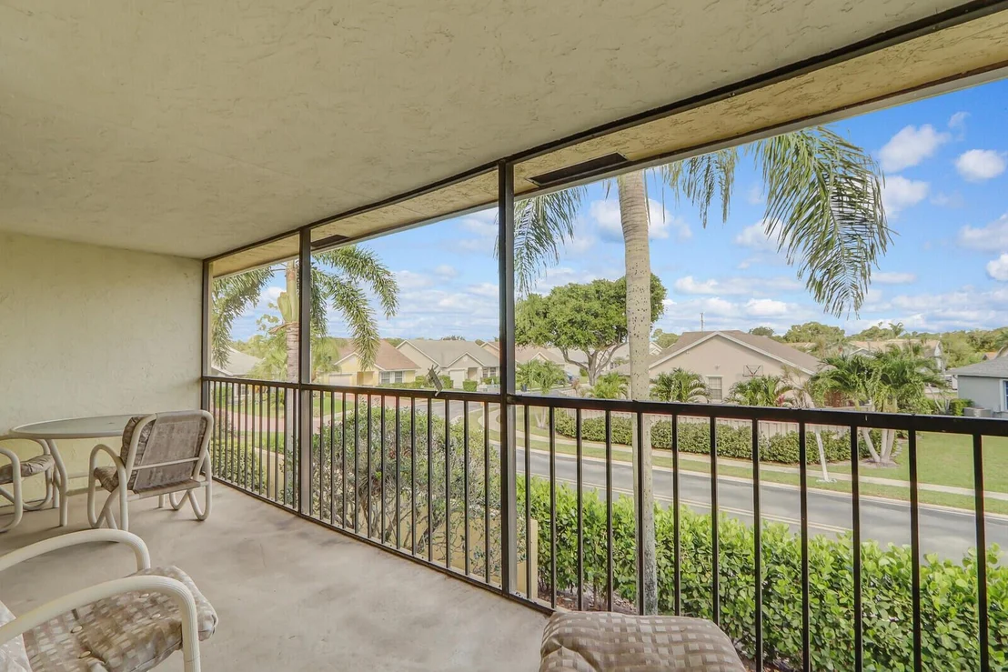 Photo of Unit B at 2052 Keystone Drive