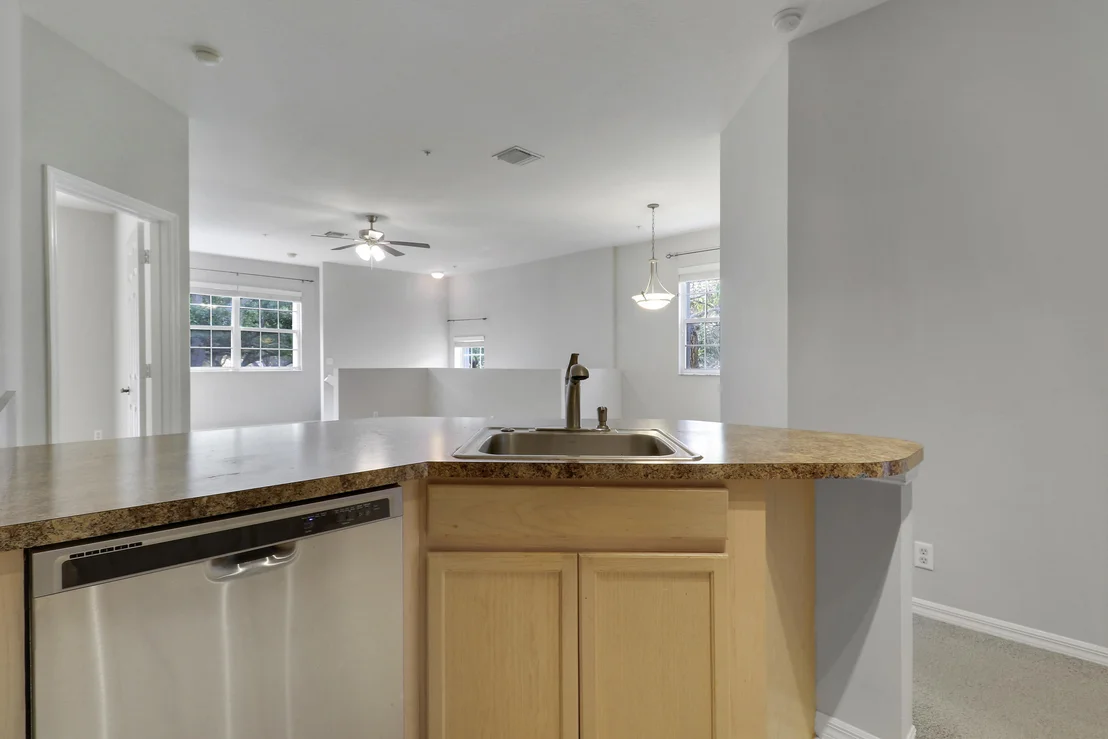 Photo of Unit H at 104 Lighthouse Circle
