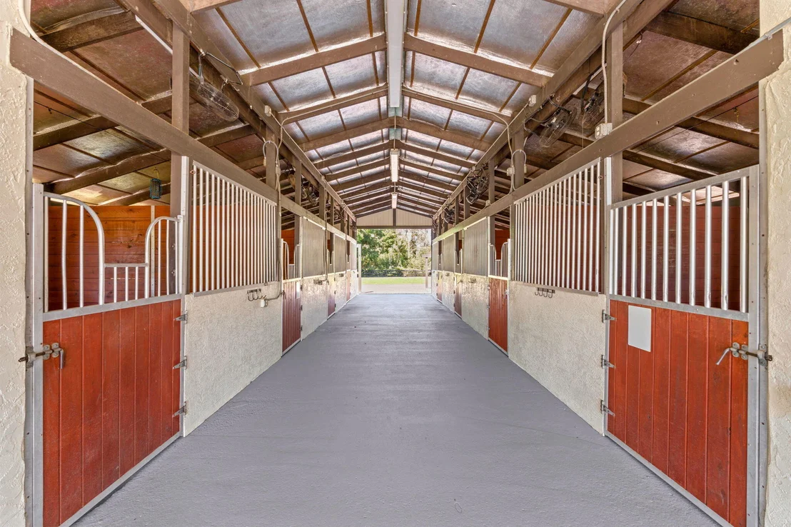 Photo of 1230 F Road