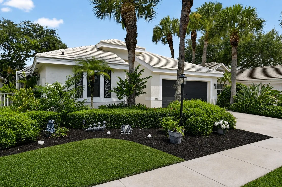 Photo of 2865 N Clearbrook Circle N