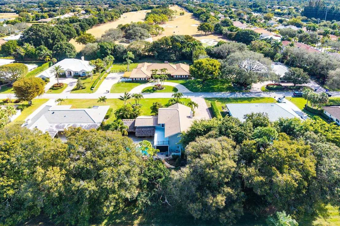 Photo of 10893 Gleneagles Road