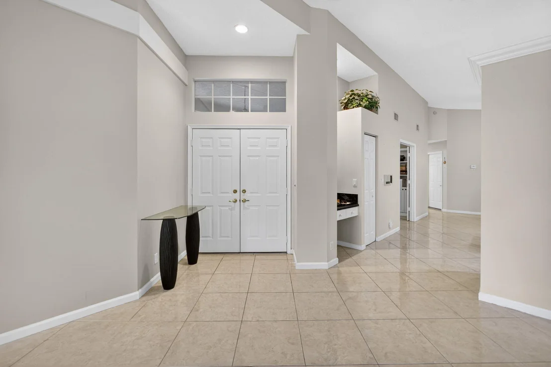 Photo of 2860 Waters Edge Circle