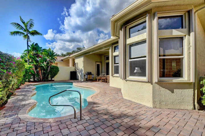 Photo of 8186 Valhalla Drive