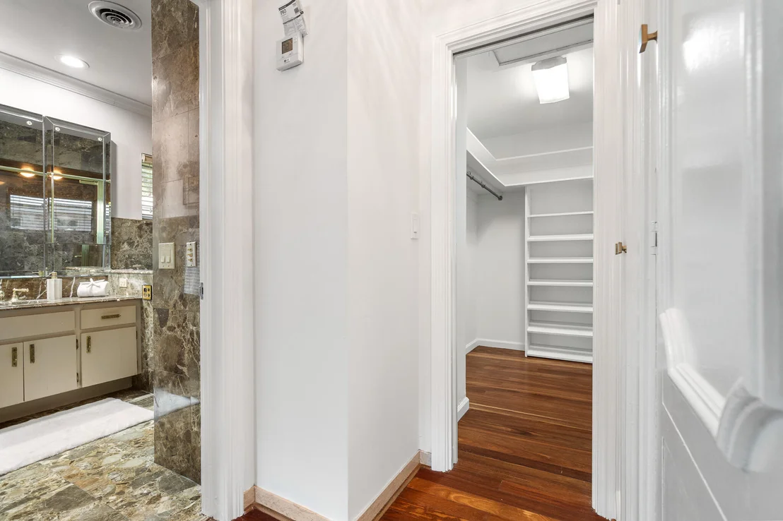Photo of 57 CAYUGA Road