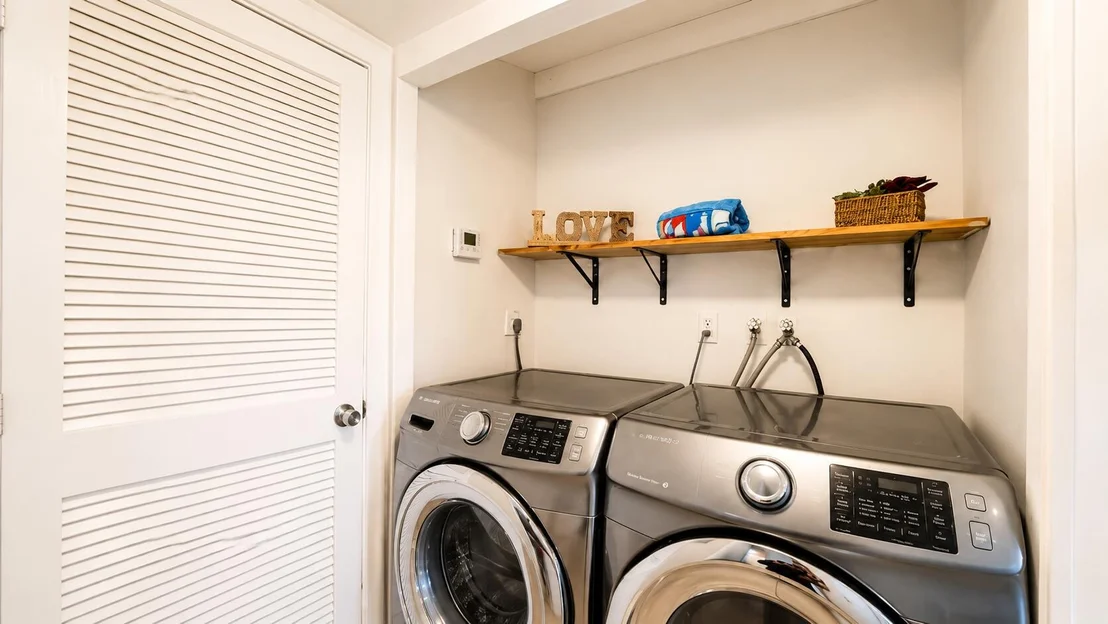 Photo of Unit 4 at 8801 W Sample Road