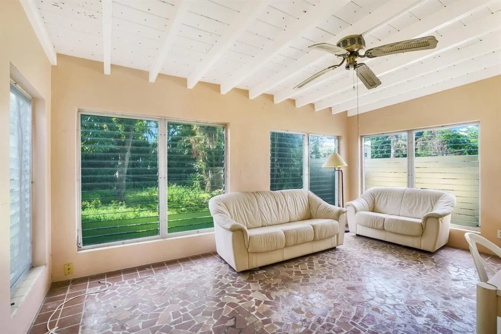 Photo of 210 Edgewood Drive