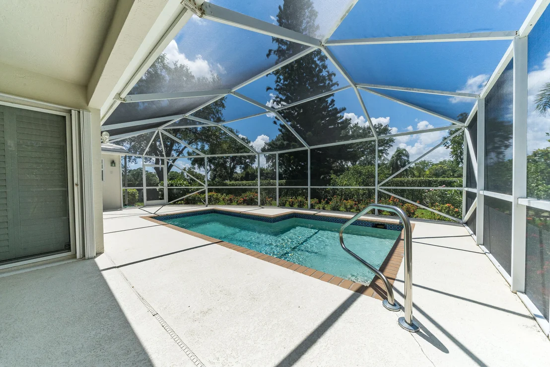 Photo of 18253 SE Fairview Circle