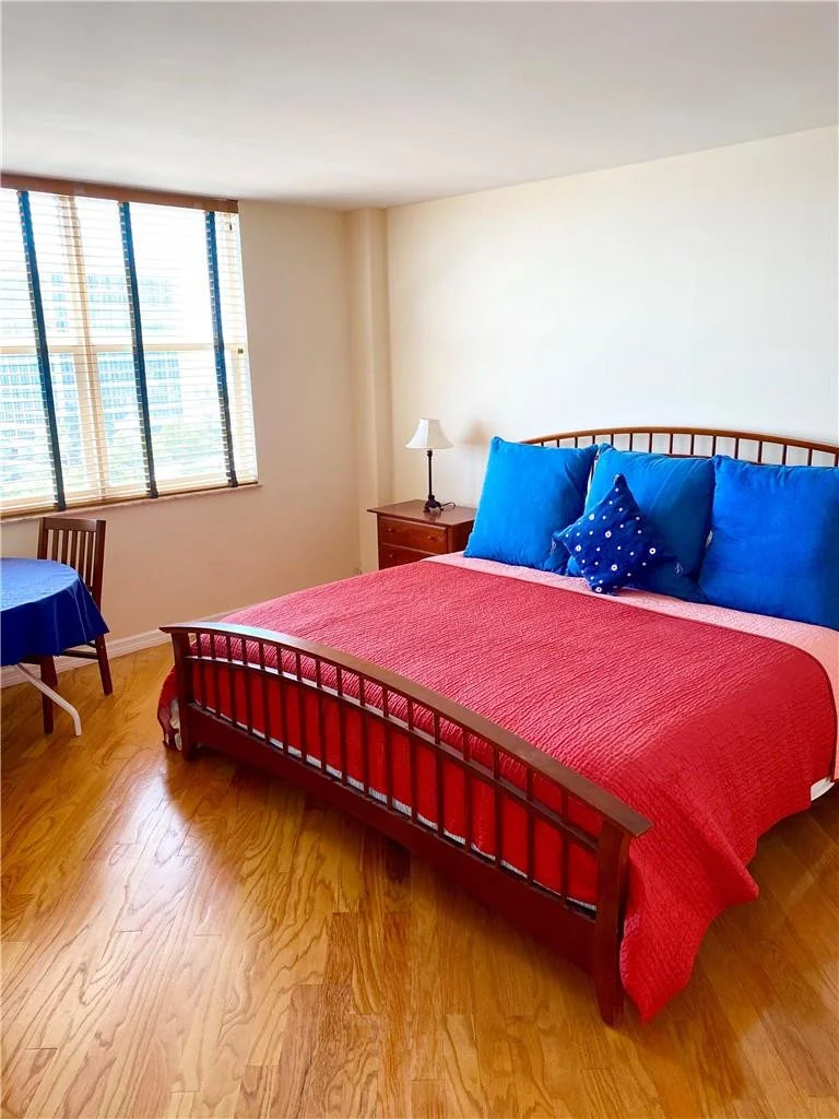 Photo of Unit 708 at 1 Las Olas Circle
