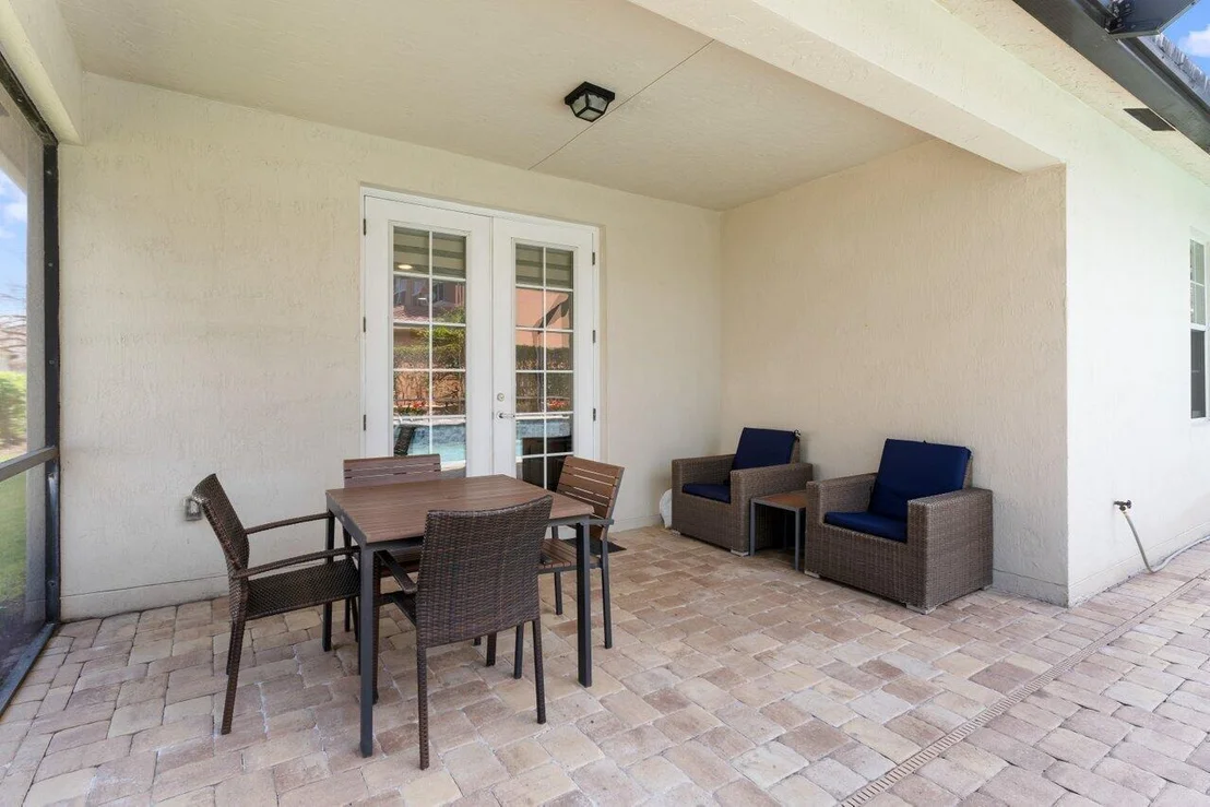 Photo of 10747 Ivanhoe Lane