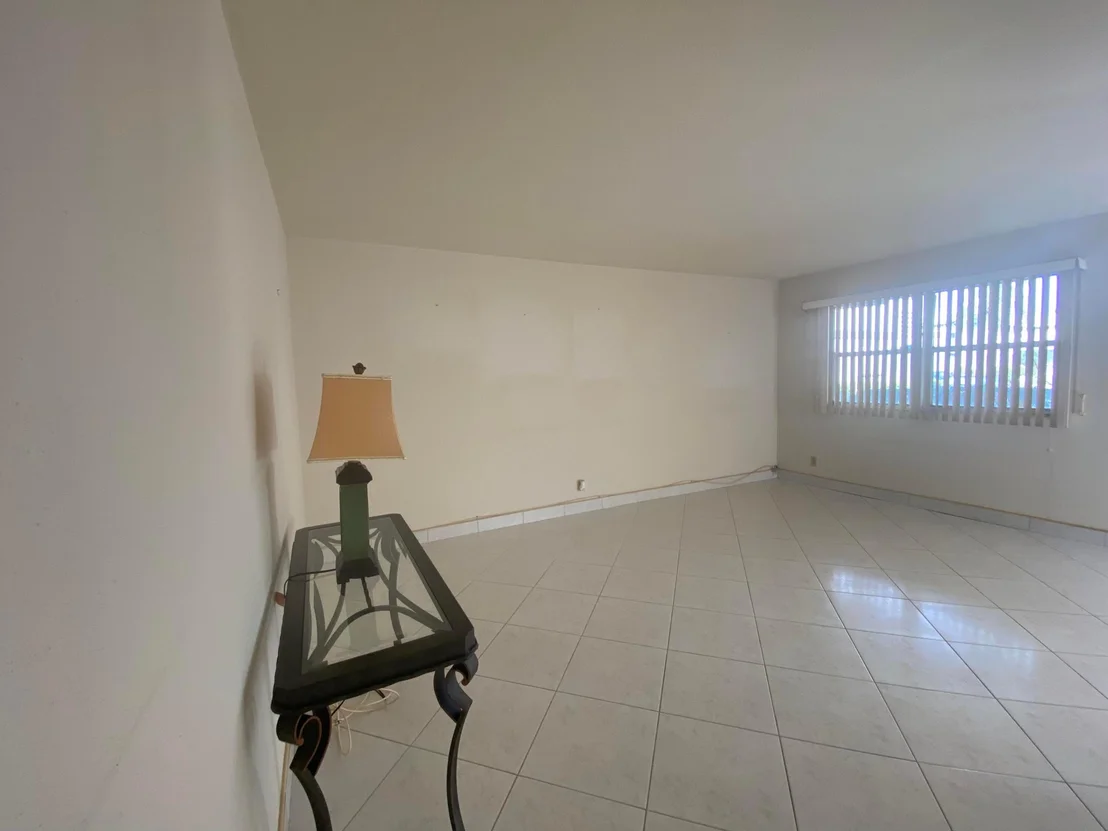 Photo of 113 Monaco C