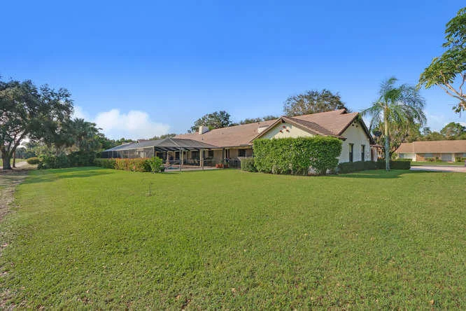 Photo of 160 SE Turtle Creek Drive